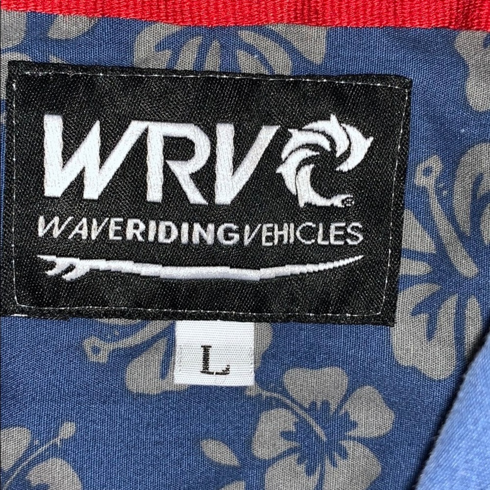 SOLD 🏄‍♂️ WRV Wave Riding Vehicles Floral Shirt - Picture 5 of 7